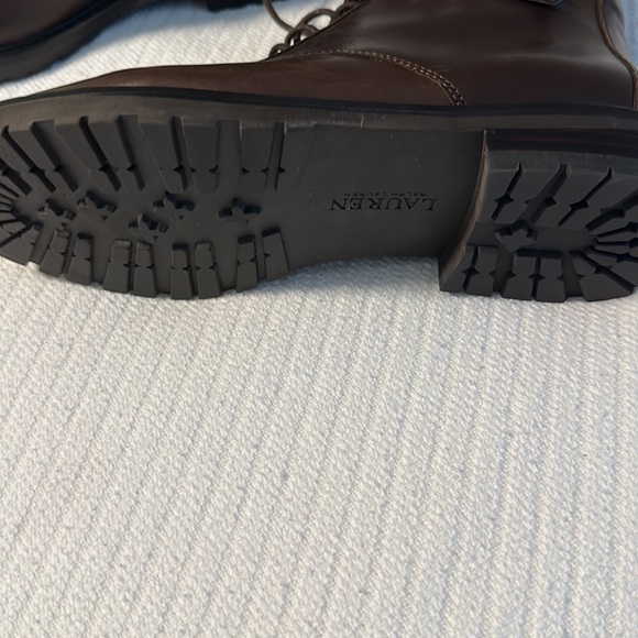 Ralph Lauren’s lace boots .. woman’s size 8 - Picture 3 of 4